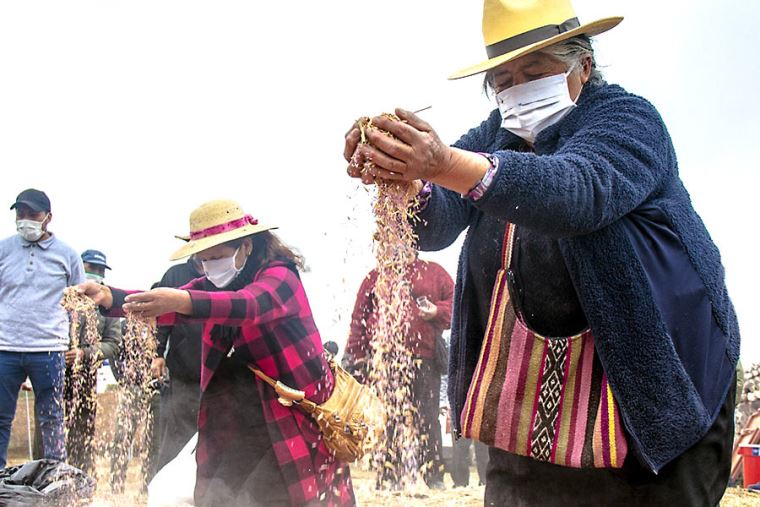 MINISTRO MAITA: SEGUNDA REFORMA AGRARIA APUNTA AL DESARROLLO INTEGRAL DE LAS ZONAS RURALES