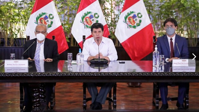 PRESIDENTE CASTILLO: GABINETE MINISTERIAL TRABAJARÁ DE CERCA CON LOS GOBIERNOS REGIONALES EN FAVOR DE LA DESCENTRALIZACIÓN