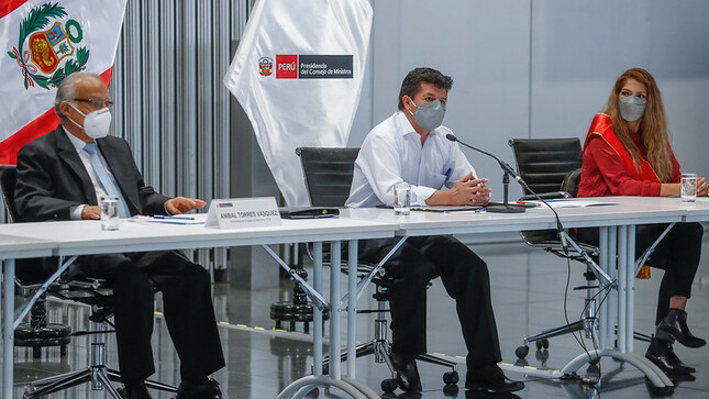PRESIDENTE CASTILLO: TRABAJAMOS PARA DAR SALUD Y EDUCACIÓN AL PUEBLO Y ATENDER SUS GRANDES NECESIDADES