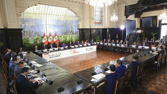 17.° GORE EJECUTIVO: PREMIER Y GOBERNADORES REGIONALES COORDINARON ACCIONES PARA CONTINUAR Y DESTRABAR PROYECTOS EMBLEMÁTICOS EN EL PAÍS