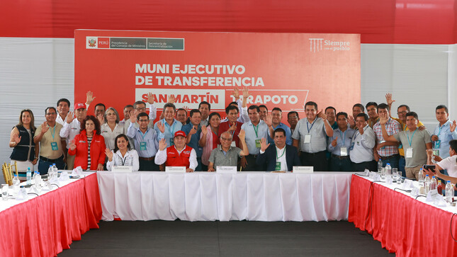 EN SAN MARTÍN, PREMIER ANÍBAL TORRES INVOCA A NUEVAS AUTORIDADES ELEGIDAS A TRABAJAR DESDE EL PRIMER DÍA DE SU GESTIÓN