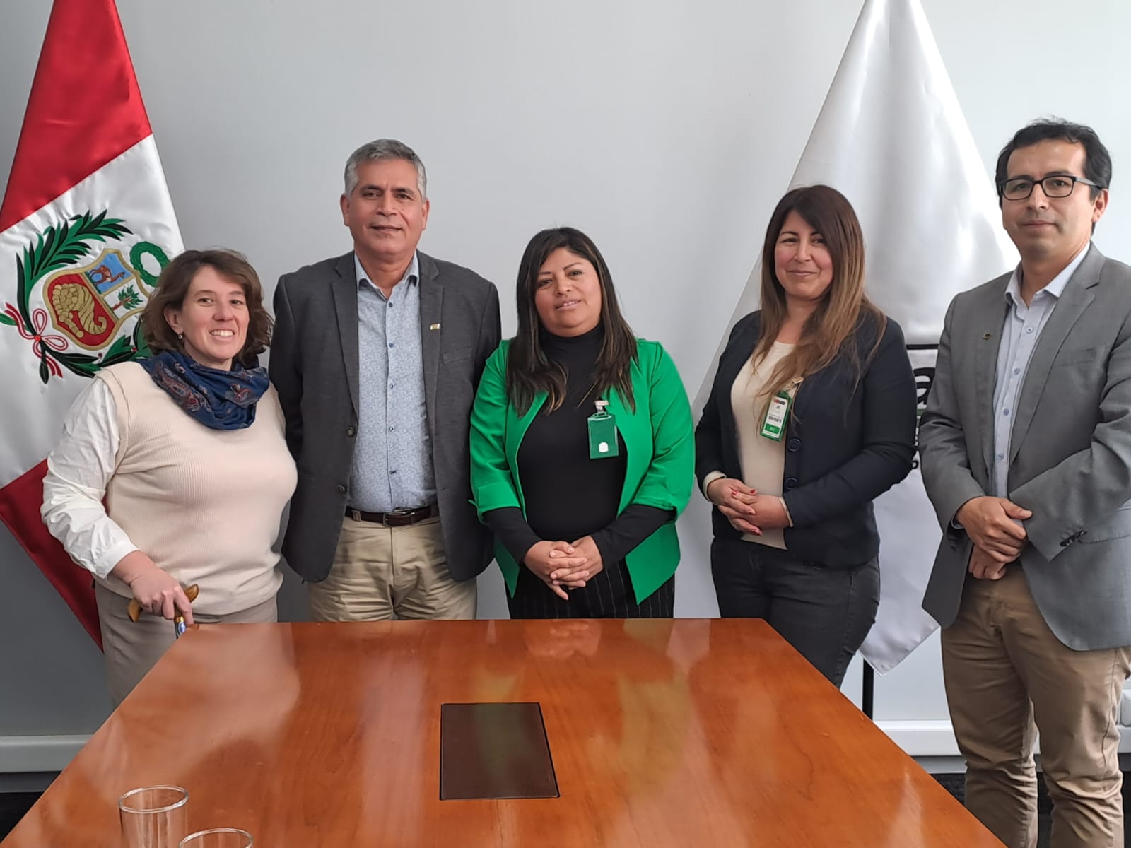Reunión de coordinación y fortalecimiento de las cadenas productivas de las 14 ARD