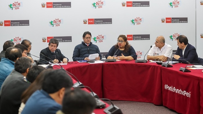 PCM promueve trabajo multisectorial para atender la problemática de la cuenca del río Llallimayo en Puno