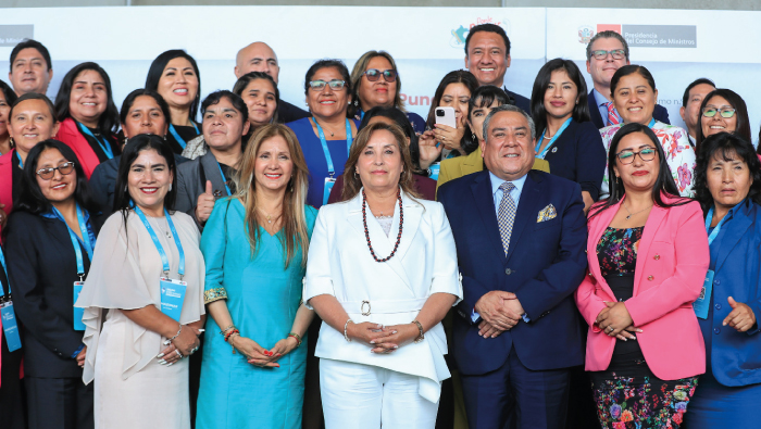 Presidenta Boluarte: El gobierno entregará más de 100 centros educativos, el doble de los construidos en los últimos cinco años